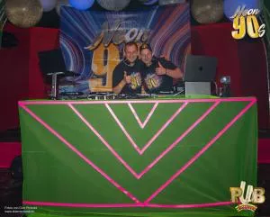 Pub Festival | Wetzikon Neon 90's