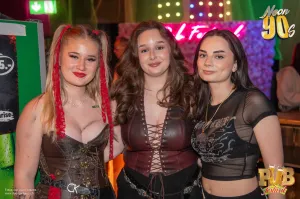 Pub Festival | Wetzikon Neon 90's