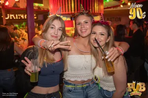 Pub Festival | Wetzikon Neon 90's