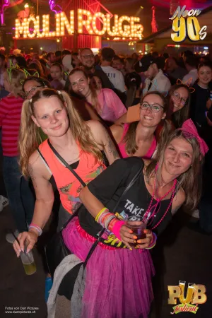 Pub Festival | Wetzikon Neon 90's