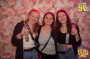Pub Festival | Wetzikon Neon 90's