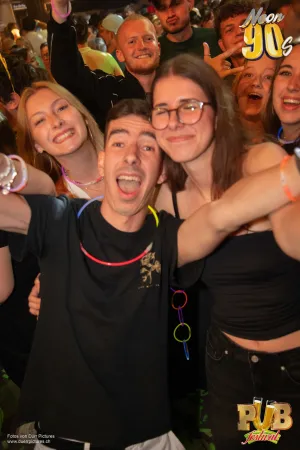 Pub Festival | Wetzikon Neon 90's