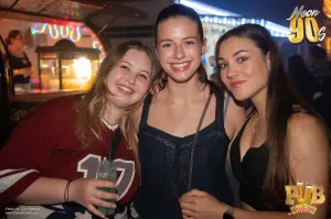 Pub Festival | Wetzikon Neon 90's
