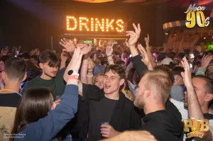 Pub Festival | Wetzikon Neon 90's