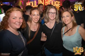 Pub Festival | Wetzikon Neon 90's