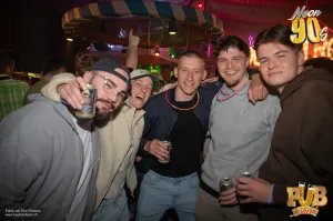 Pub Festival | Wetzikon Neon 90's