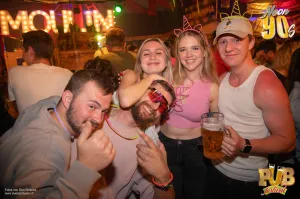 Pub Festival | Wetzikon Neon 90's
