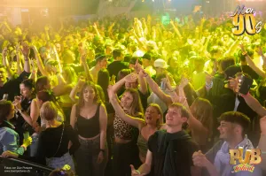 Pub Festival | Wetzikon Neon 90's