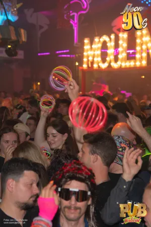 Pub Festival | Wetzikon Neon 90's