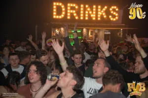 Pub Festival | Wetzikon Neon 90's