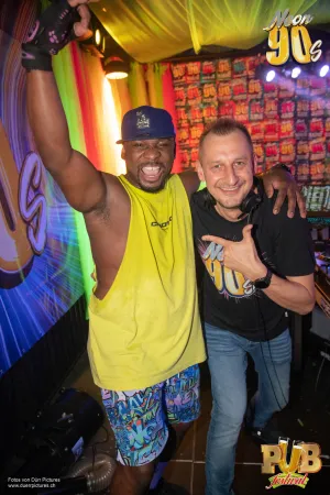 Pub Festival | Wetzikon Neon 90's