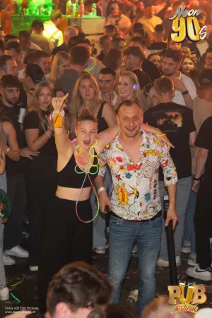 Pub Festival | Wetzikon Neon 90's