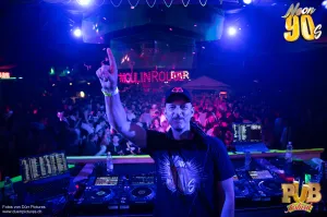 Pub Festival | Wetzikon Neon 90's