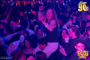 Pub Festival | Wetzikon Neon 90's