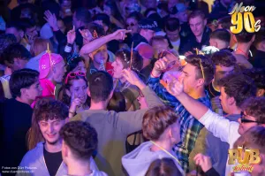 Pub Festival | Wetzikon Neon 90's