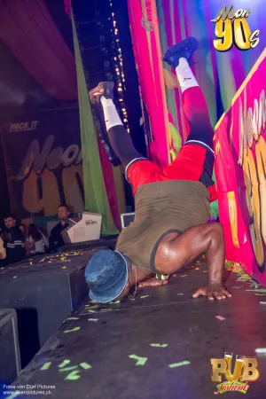Pub Festival | Wetzikon Neon 90's