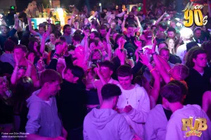 Pub Festival | Wetzikon Neon 90's